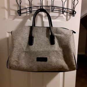 Kenneth Cole Bag